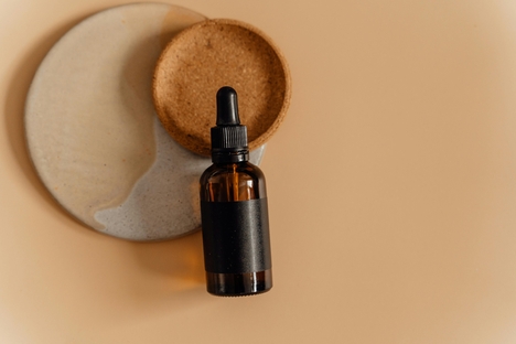 6 Amazing Travel-Sized Skincare Products That Keep Your Skin Glowing on the Go