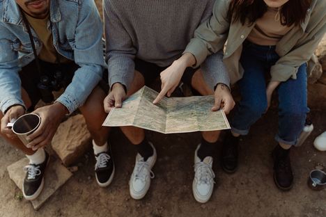 How to Choose a Travel Destination by Budget: 6 Steps