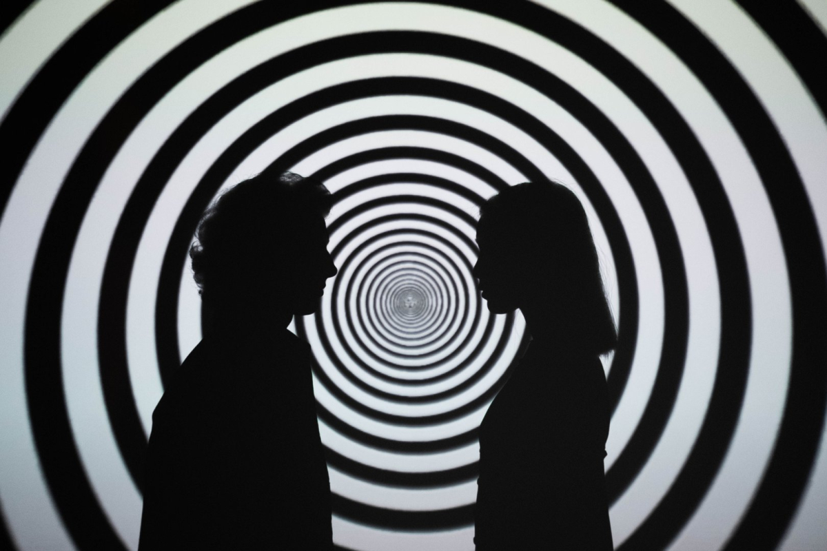 How to Prevent LLM Hallucinations with Guardrails (2026)