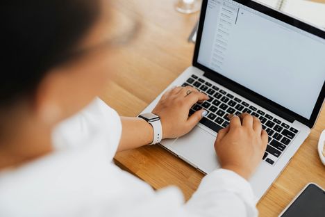 Best AI Email Assistant in 2026: Which One Fits Your Workflow?