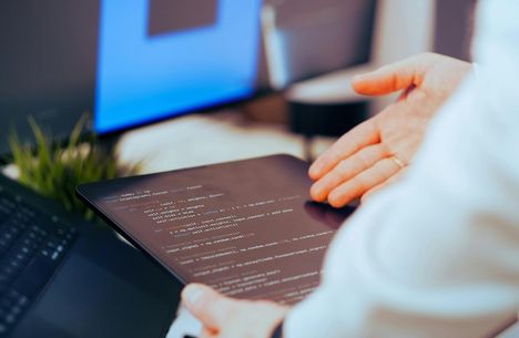 Advanced Prompting Techniques for AI: The Developer Decision Framework
